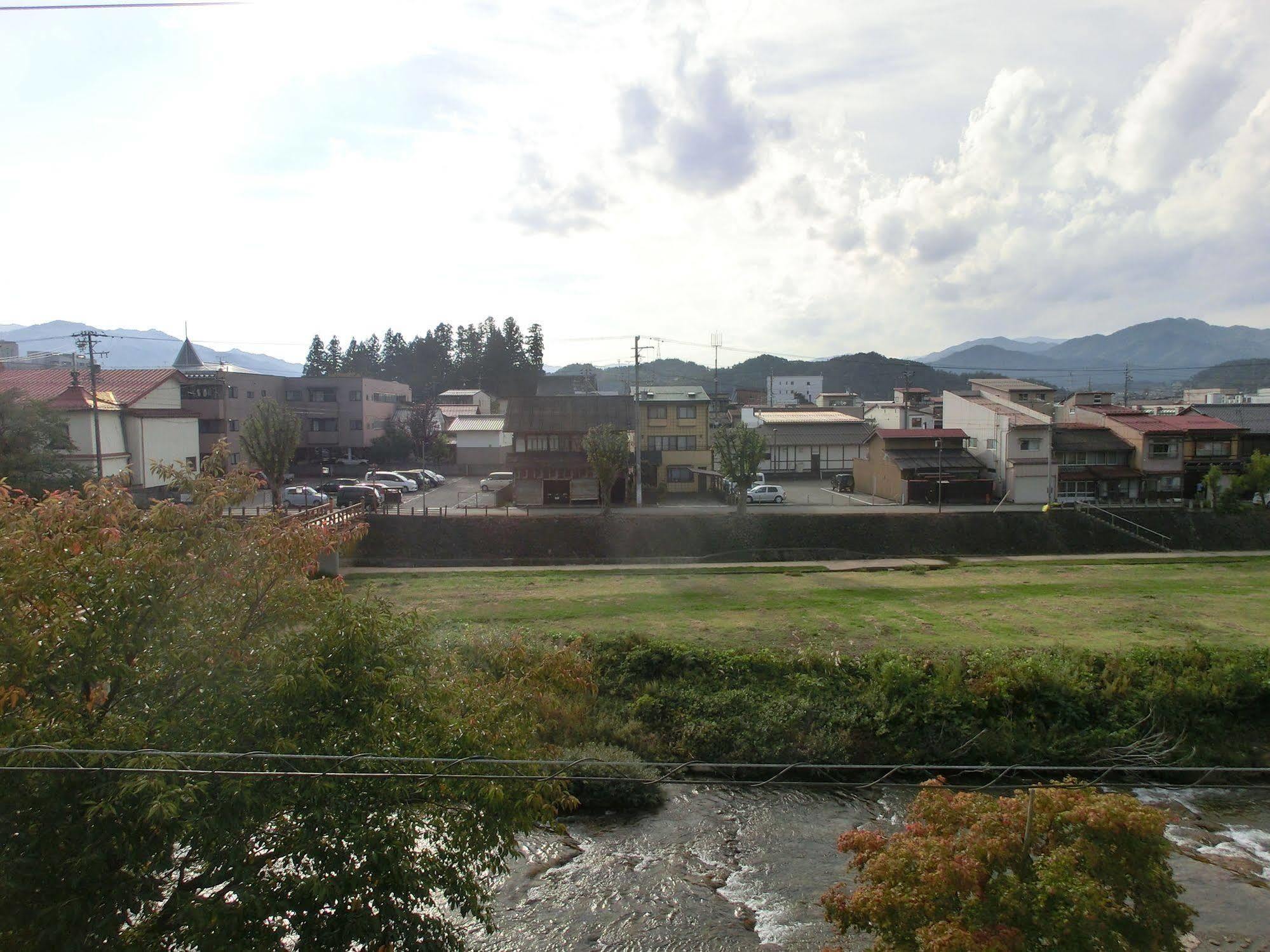 Hotel Oyado Iguchi à Takayama  Extérieur photo